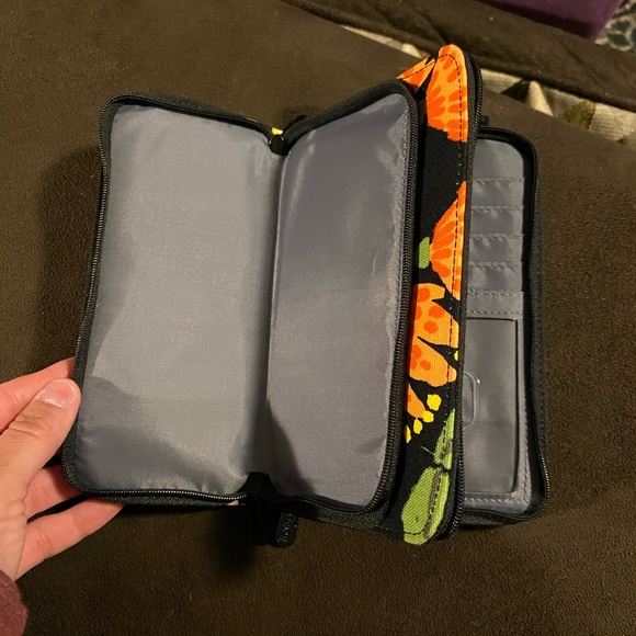 Thirty-one Perfect Cents Wallet - Picture 4 of 4